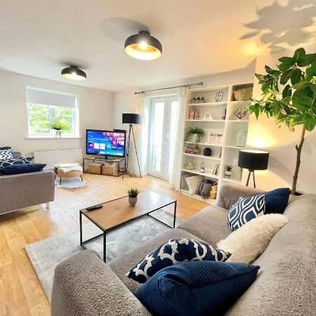 Lovely 2-Bedroom Bristol Apartment. Free Parking. Luaran gambar