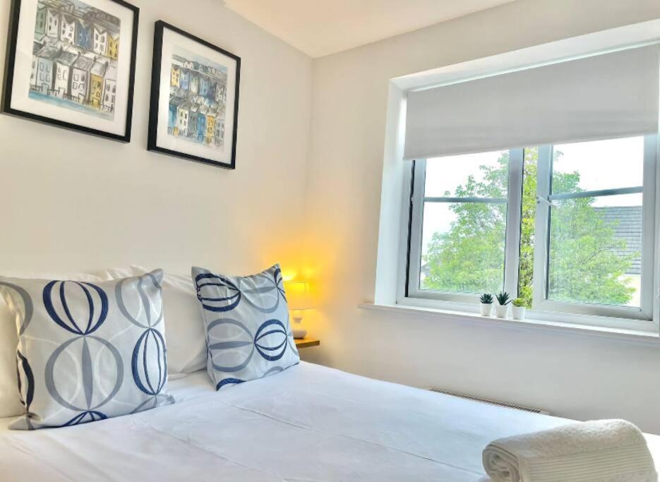 Lovely 2-Bedroom Bristol Apartment. Free Parking. Luaran gambar